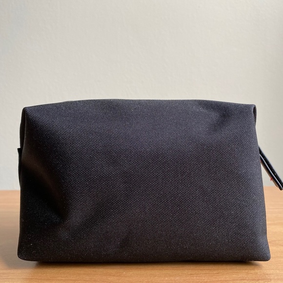 NWOT WANT LES ESSENTIELS Black Canvas Travel Bag Pouch - Picture 6 of 12